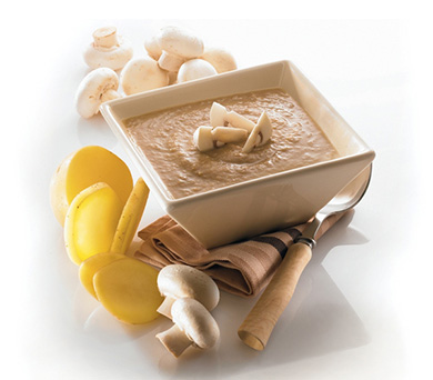 Velouté à souhait, cette soupe aux champignons réconforte comme une balade en forêt. 